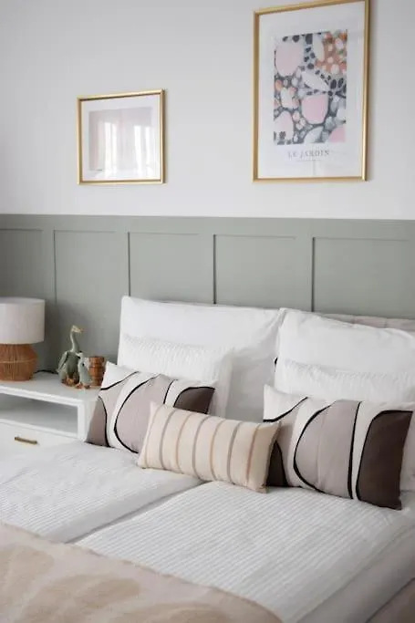 Cozy Complex - The Urban Retreat Apartment Budapest Hungary