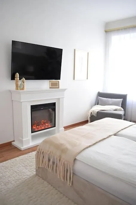 Cozy Complex - The Urban Retreat Apartment Budapest