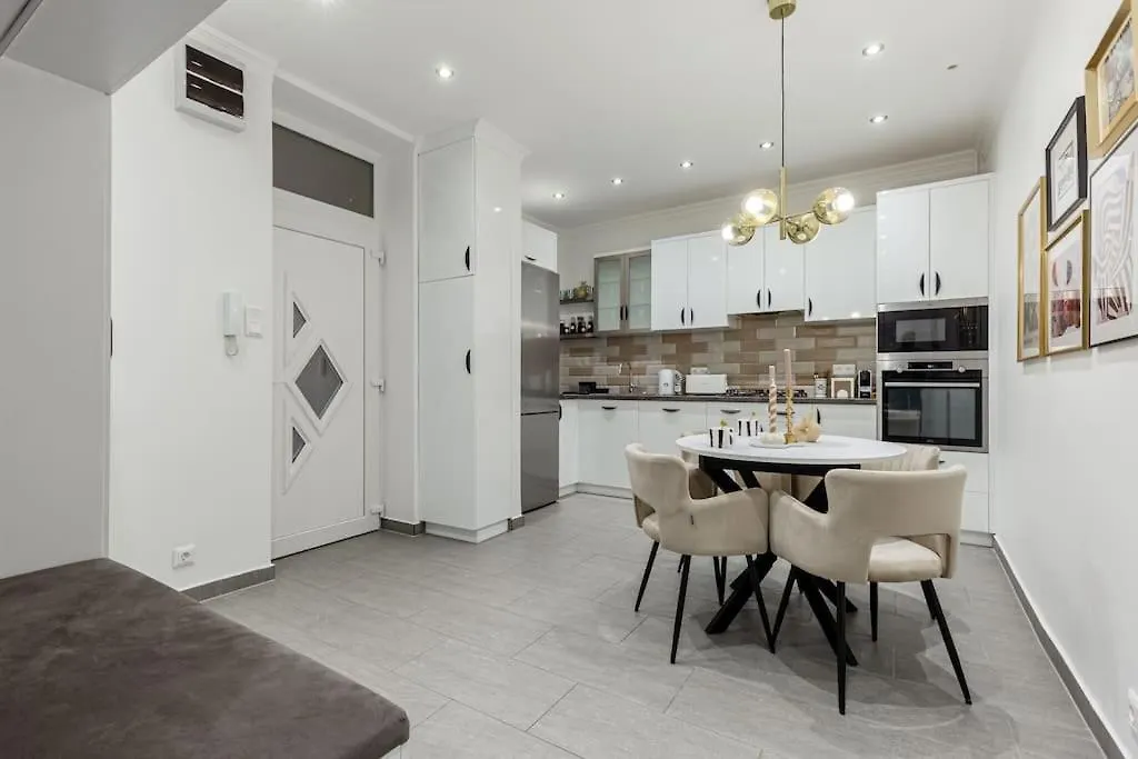 Cozy Complex - The Urban Retreat Apartment Budapest